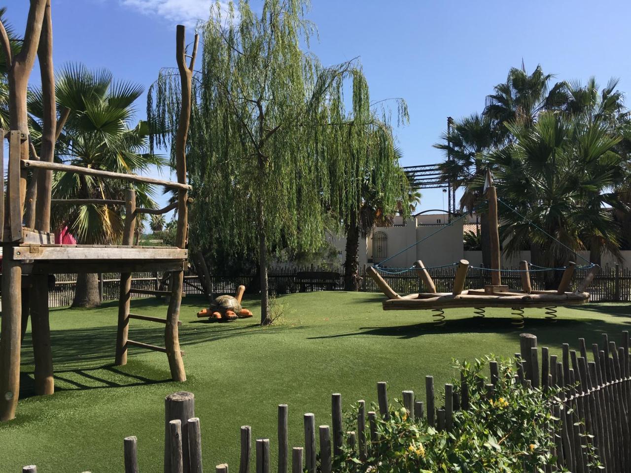 Ds One Vacances, Prairies De La Mer Grimaud Ngoại thất bức ảnh